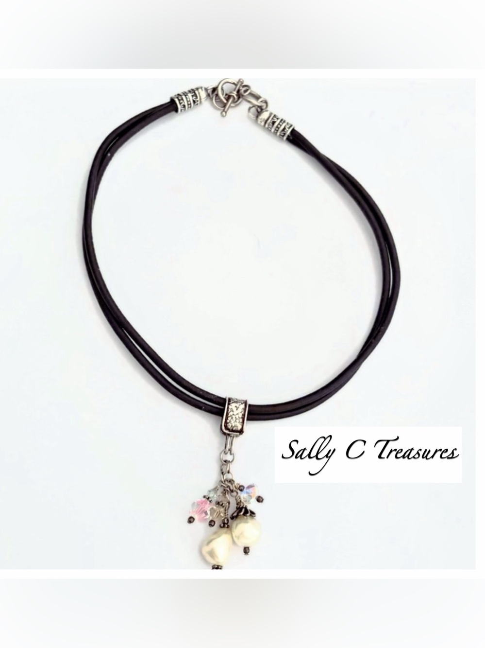 Vintage SALLY C TREASURES Baroque Pearl & Crystal Leather Cord Choker